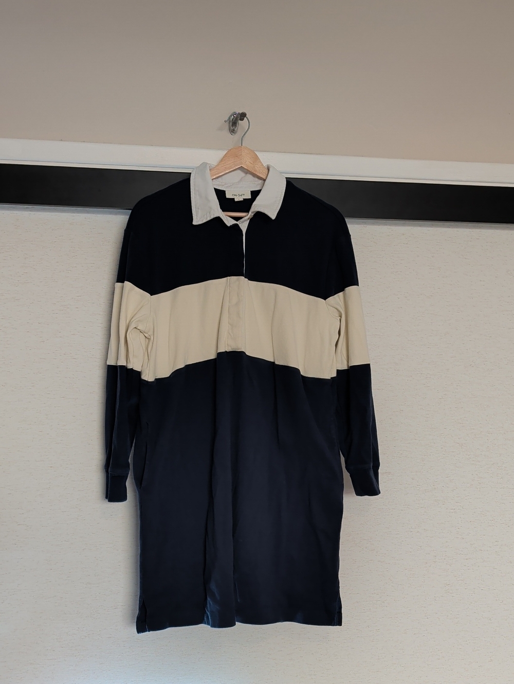On 34th Polo Rugby Cotton Dress With Pockets in Navy and Cream